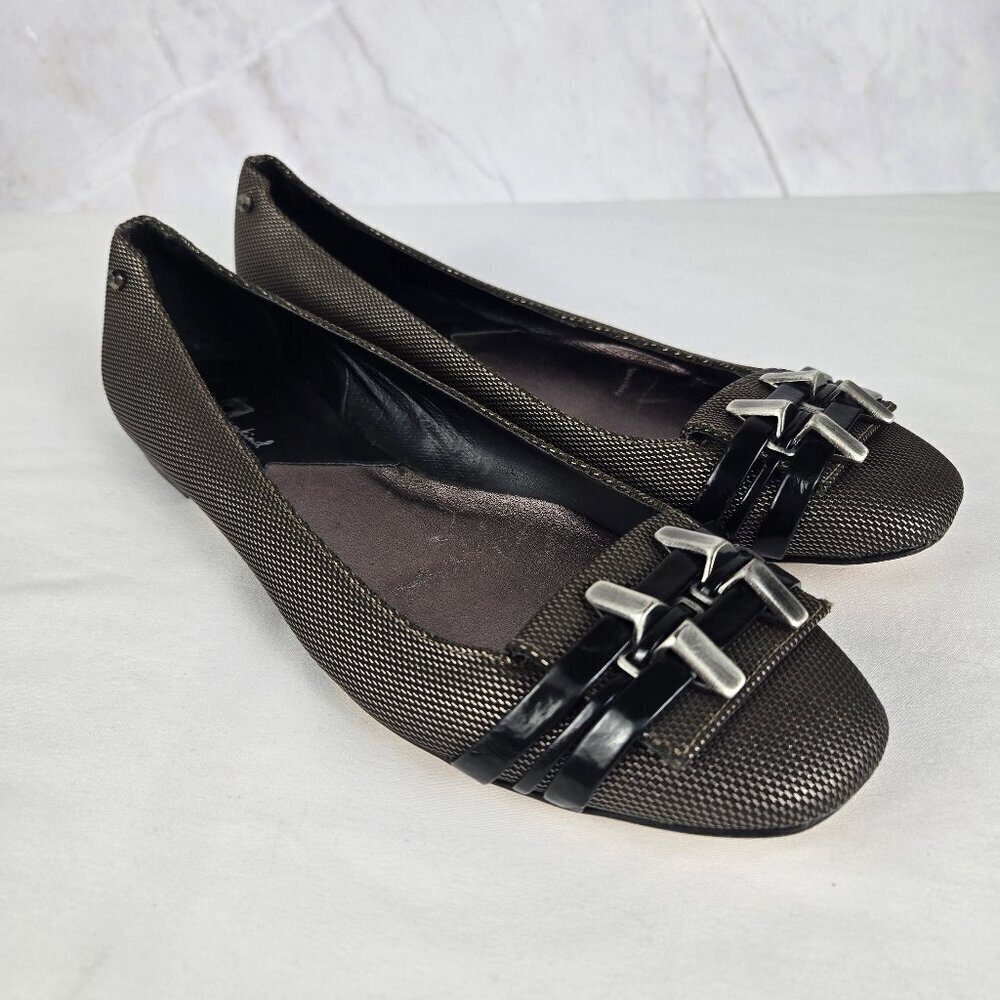 7 For All Mankind Sz 8M Black/Silver Flats Black Patent Brushed Silver Hardware